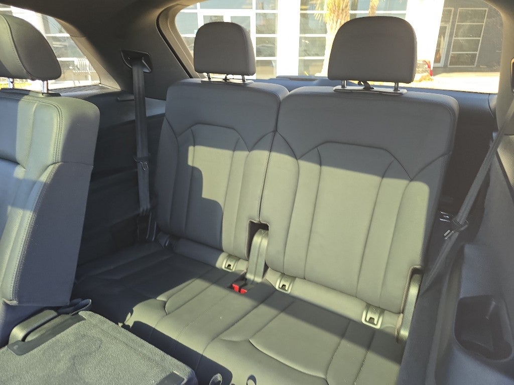 2021 Audi Q7 Premium