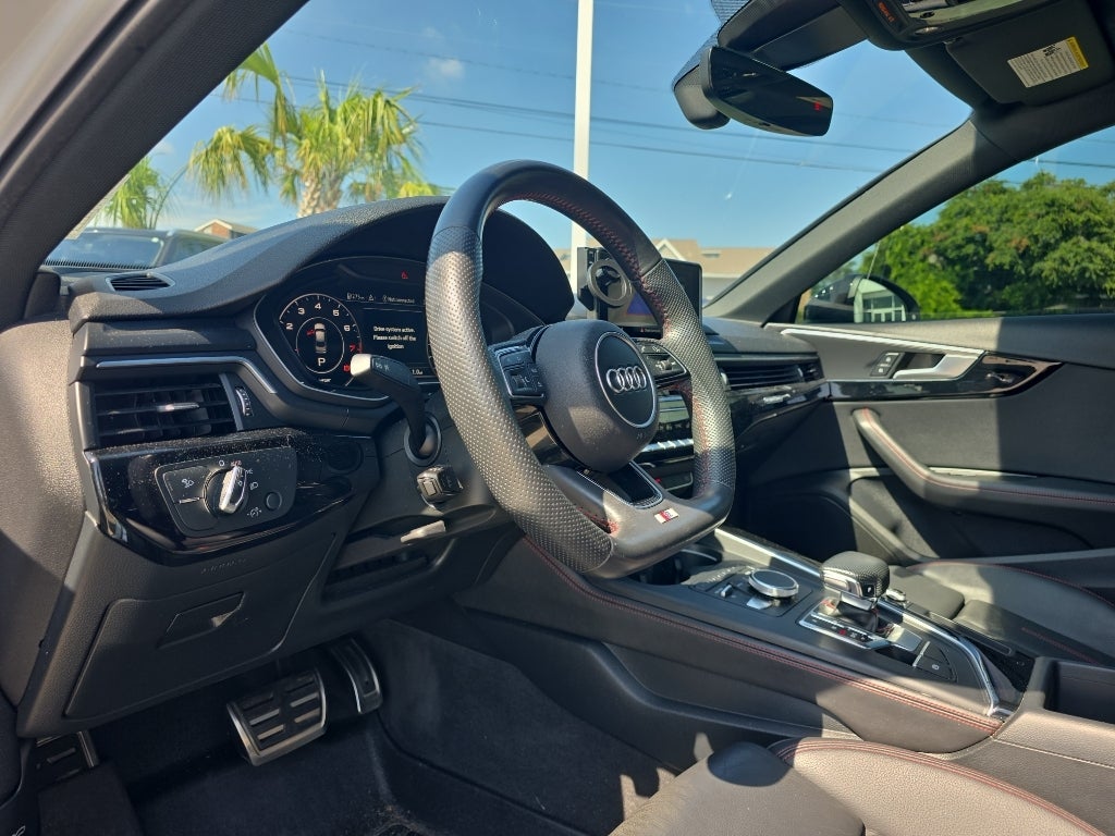 2019 Audi A4 Premium Plus